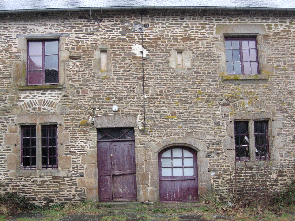 20060330 LA COMMANDERIE VASSY 38.jpg